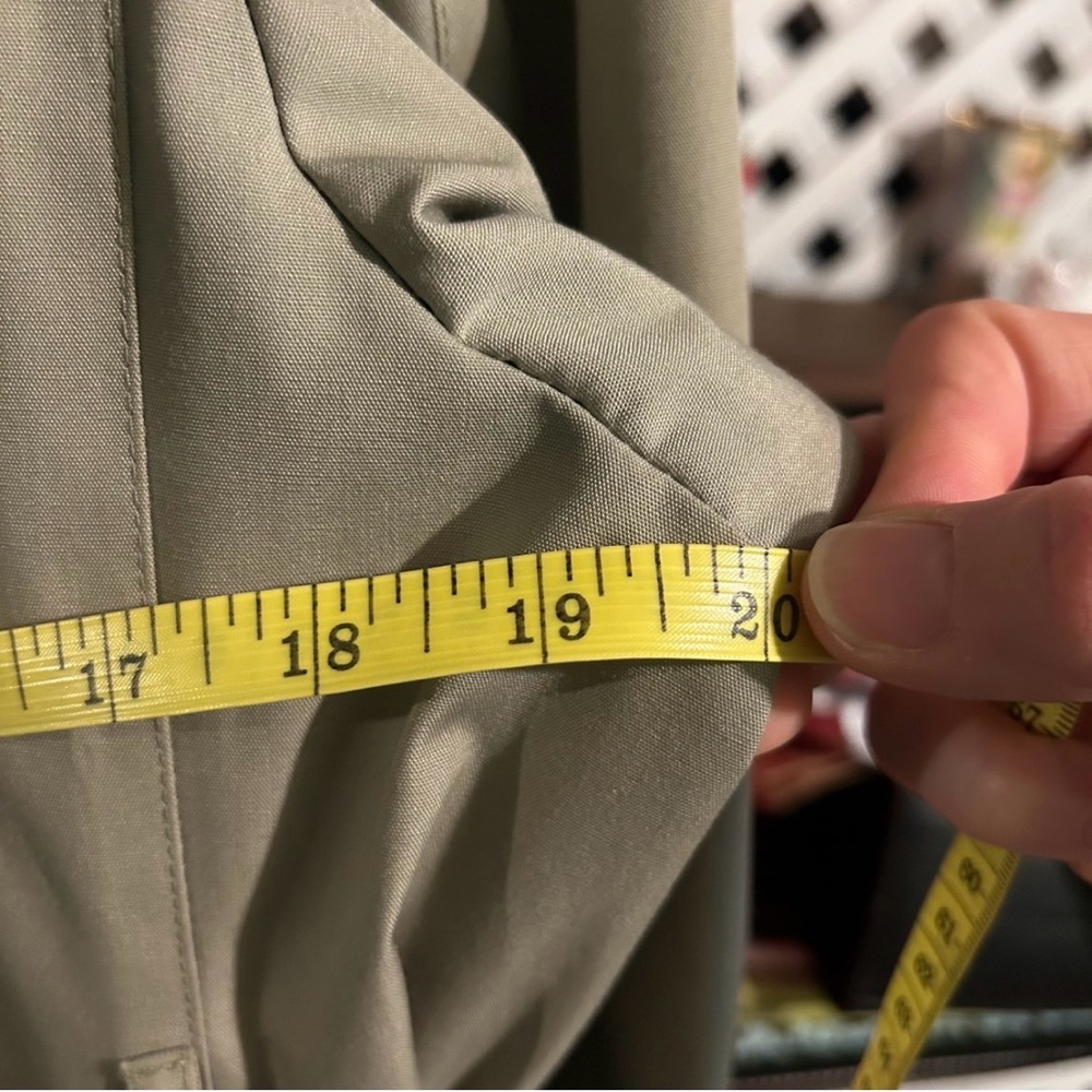 London Fog Tan Trench Coat - Picture 15 of 15